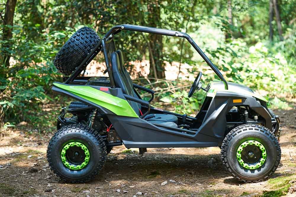 Gasoline Go Kart FR200GK-6 chassis and suspension detail