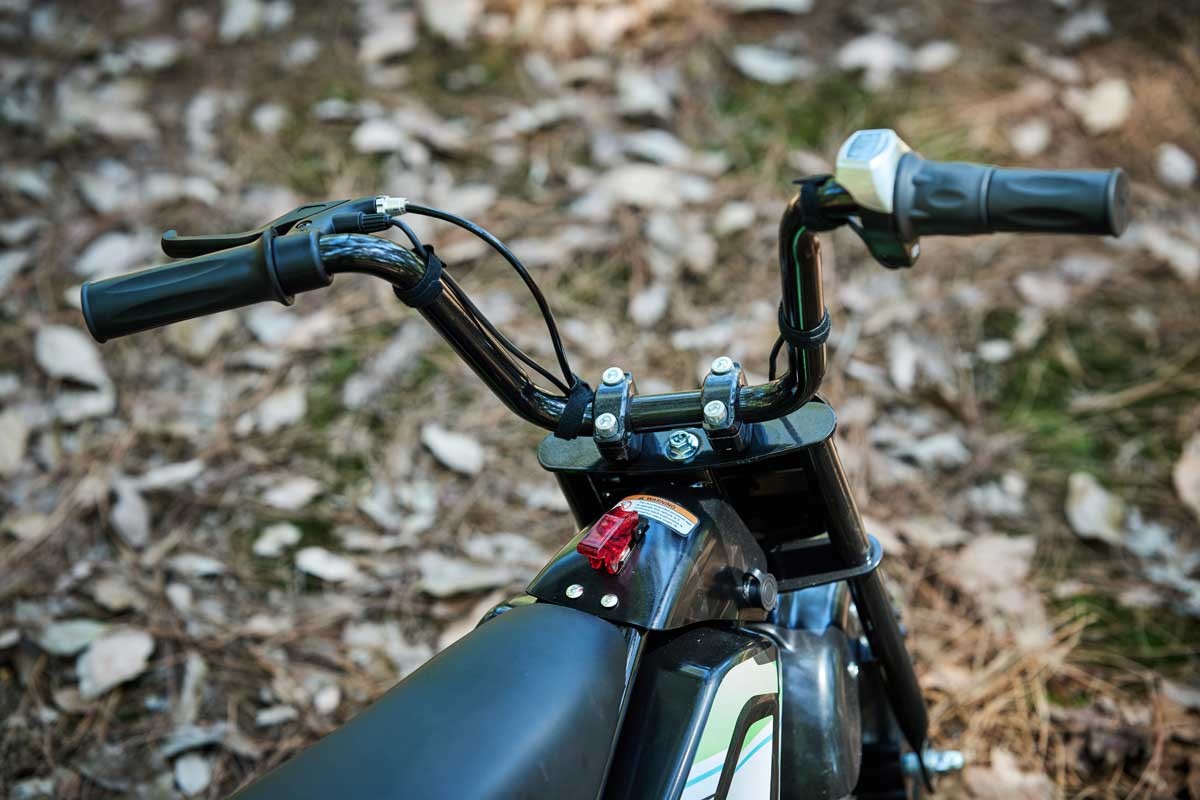 Electric Mini Bike FR025DMB handlebar and cockpit from rider view