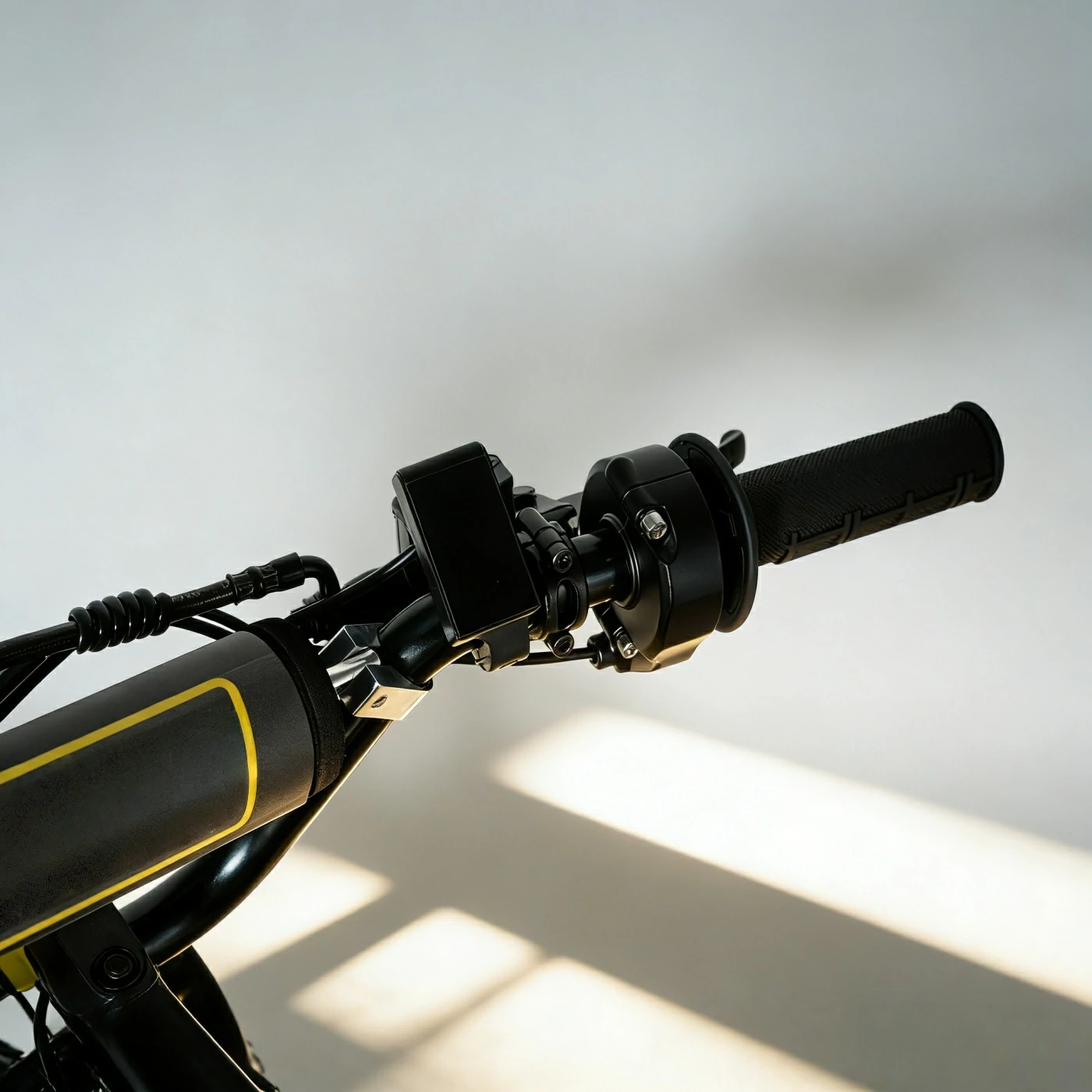 ej5kdb-electric-dirt-bike-gallery-multiple-angles2